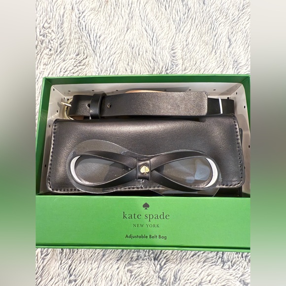 ♠️NIB Kate Spade Adjustable Belt Bag♠️ - Picture 2 of 5